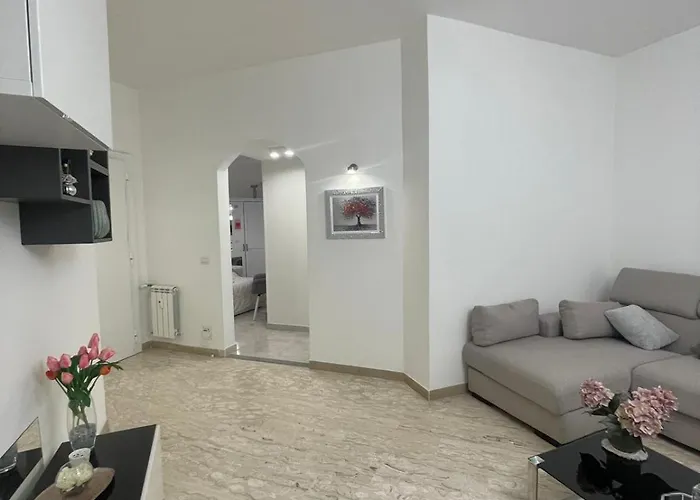 Dama Maria Elena - 1 Min Walk To Valle Aurelia Metro * Rom